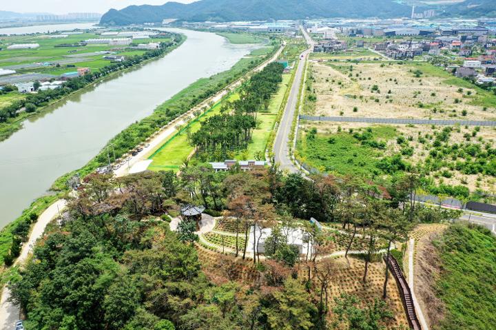 녹산고향동산 전경